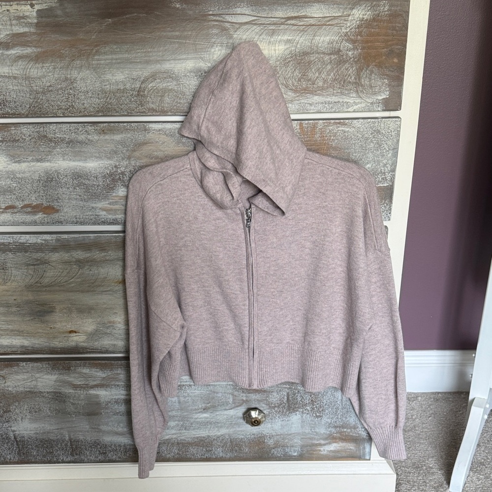 Gilly Hicks Women's Cropped Hoodie